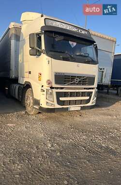Тягач Volvo FH 13 2009 в 