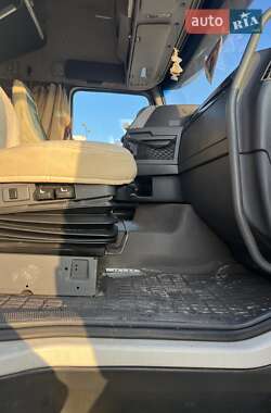 Тягач Volvo FH 13 2009 в 