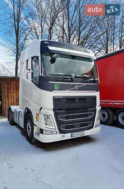 Тягач Volvo FH 13 2014 в Чернівцях