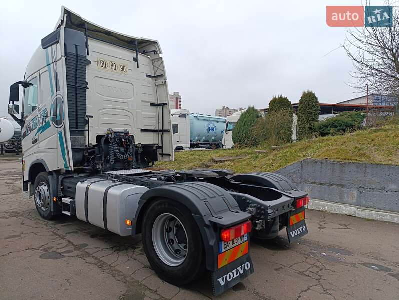 Тягач Volvo FH 13 2016 в Ровно