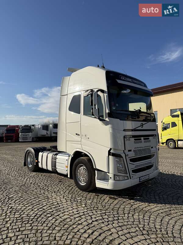 Тягач Volvo FH 13 2015 в Иршаве