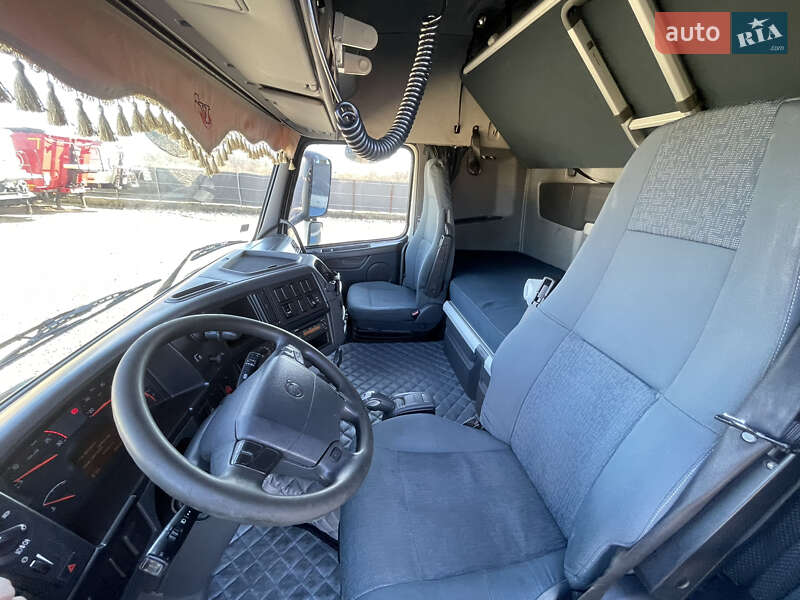 Тягач Volvo FH 13 2011 в Долине