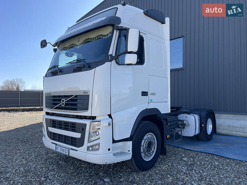 Тягач Volvo FH 13 2011 в Долине