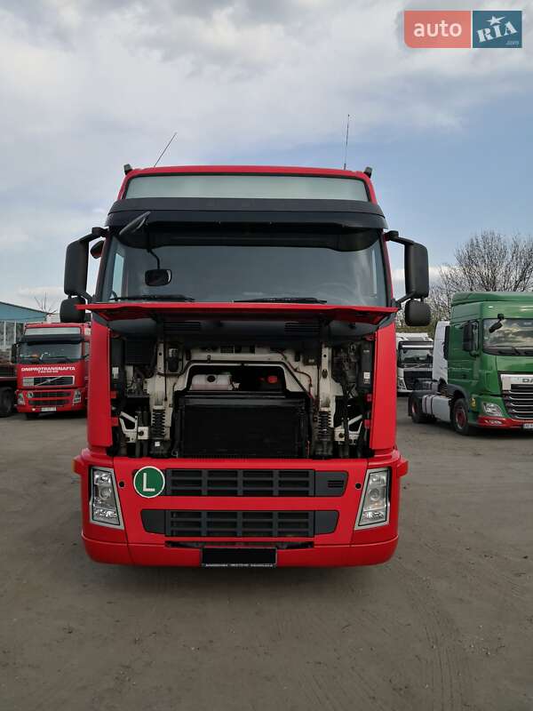 Тягач Volvo FH 13 2008 в Кам'янському