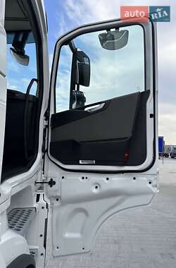 Тягач Volvo FH 13 2017 в 