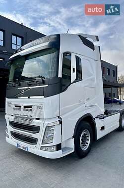 Тягач Volvo FH 13 2017 в 