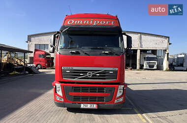 Тягач Volvo FH 13 2013 в Тячеві