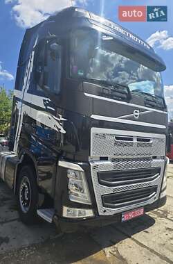 Тягач Volvo FH 13 2014 в 