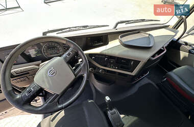 Тягач Volvo FH 13 2013 в 