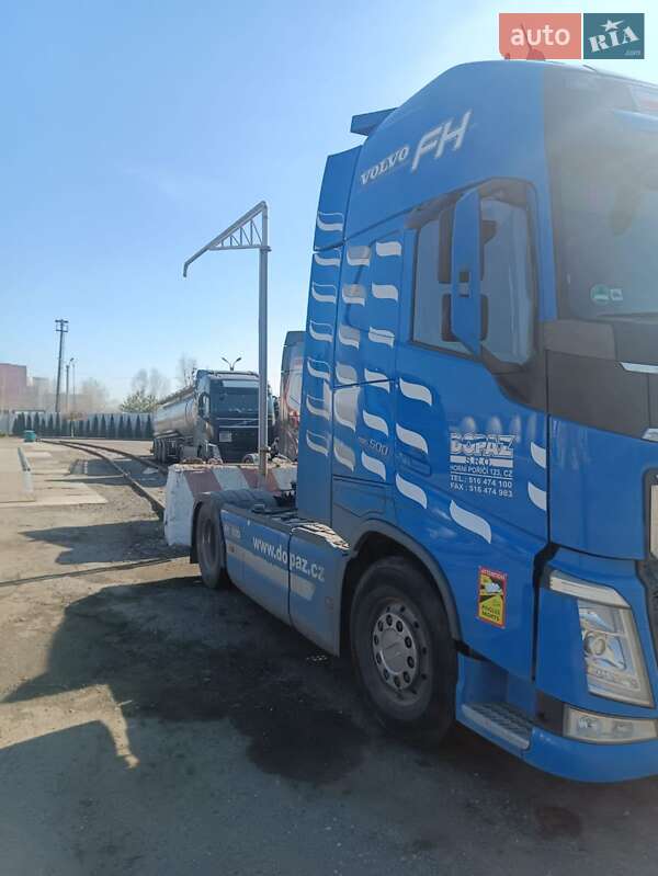Тягач Volvo FH 13 2016 в 