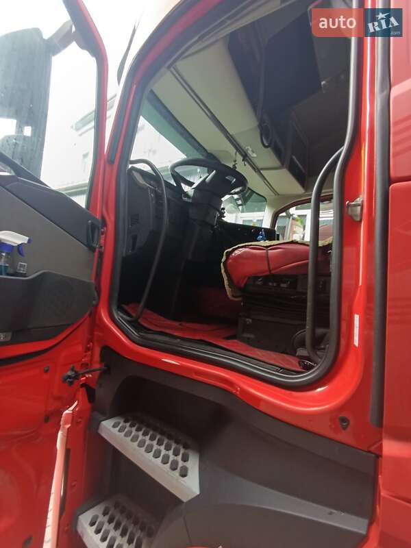 Тягач Volvo FH 13 2014 в Сваляве