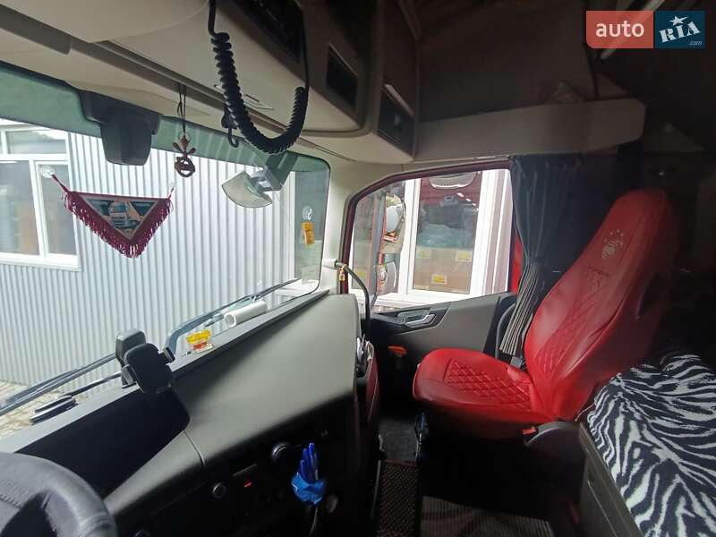 Тягач Volvo FH 13 2014 в Сваляве