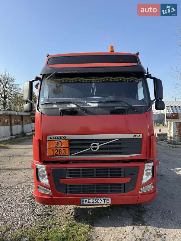 Тягач Volvo FH 13 2009 в 
