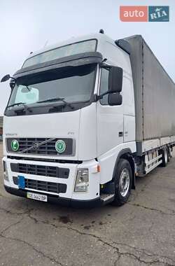 Грузовой фургон Volvo FH 13 2007 в Черновцах