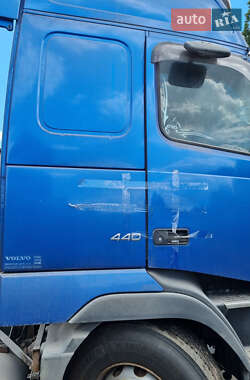 Тягач Volvo FH 13 2006 в 