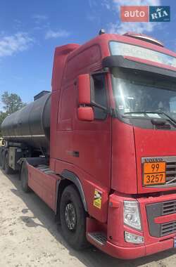 Тягач Volvo FH 13 2010 в 