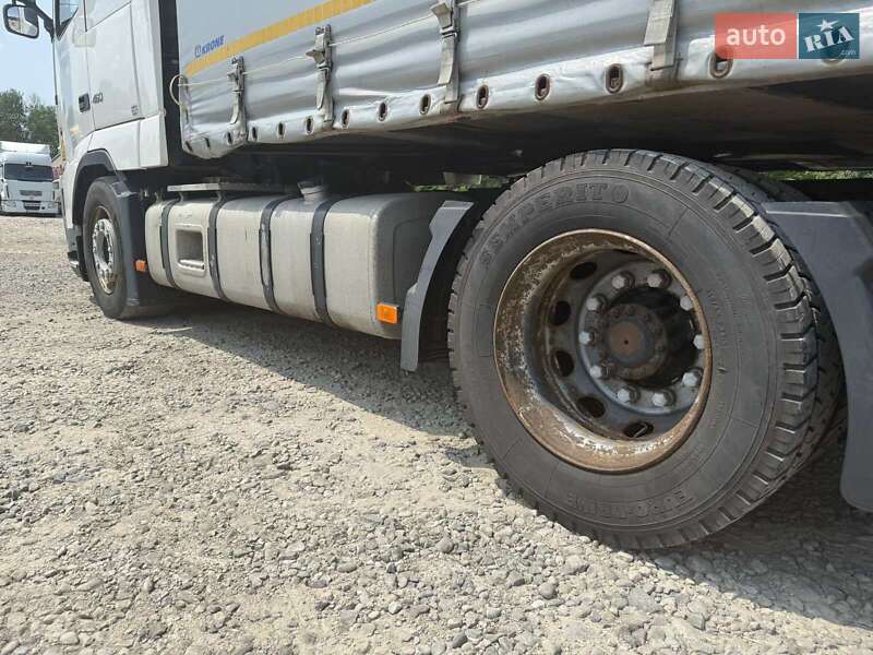 Тягач Volvo FH 13 2012 в Тячеве