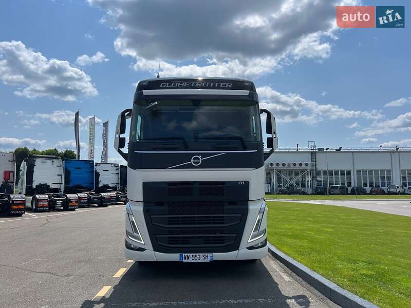 Тягач Volvo FH 13 2021 в Киеве