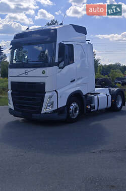 Тягач Volvo FH 13 2022 в Жовкве