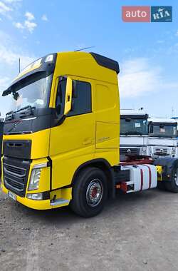 Тягач Volvo FH 13 2016 в Ровно