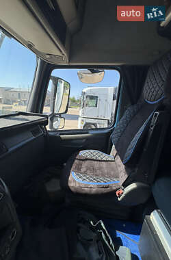Тягач Volvo FH 13 2009 в 
