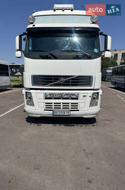 Тягач Volvo FH 13 2006 в 