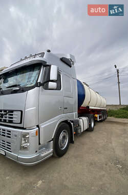 Тягач Volvo FH 13 2009 в Черновцах