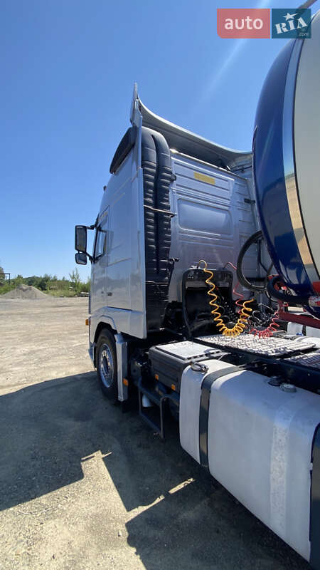 Тягач Volvo FH 13 2009 в Черновцах