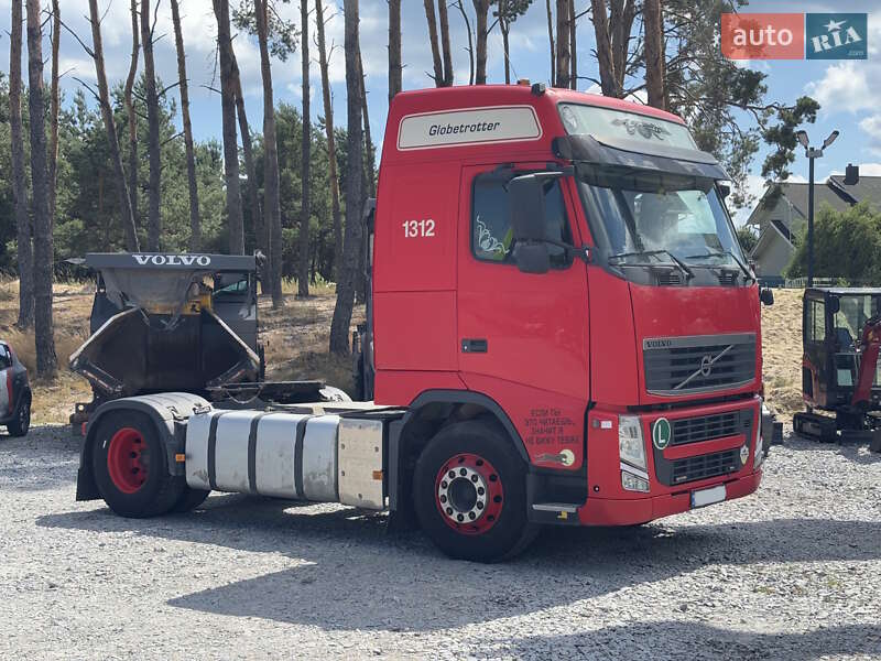 Тягач Volvo FH 13 2015 в Киеве