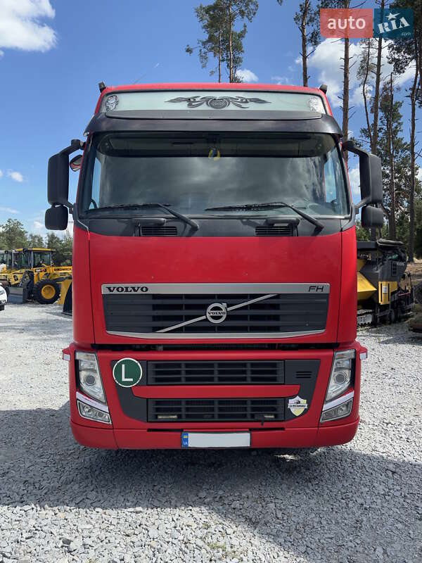 Тягач Volvo FH 13 2015 в Киеве