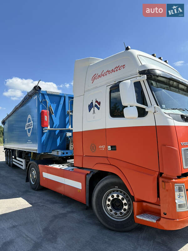 Тягач Volvo FH 13 2007 в Сарнах