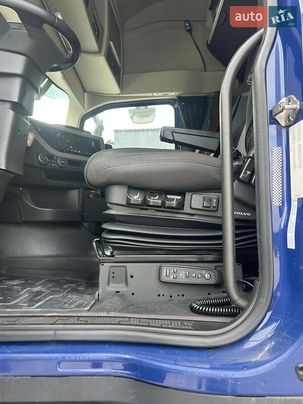 Тягач Volvo FH 13 2014 в Києві фото 5 Тягач Volvo FH 13 2014 в Києві