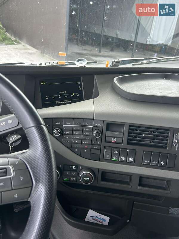 Тягач Volvo FH 13 2014 в Києві фото 18 Тягач Volvo FH 13 2014 в Києві