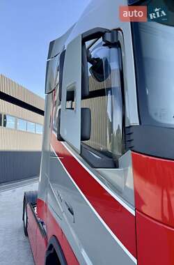 Тягач Volvo FH 13 2017 в 