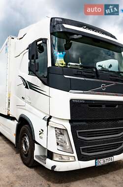 Тягач Volvo FH 13 2014 в Львові
