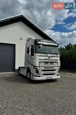 Тягач Volvo FH 13 2014 в Иршаве