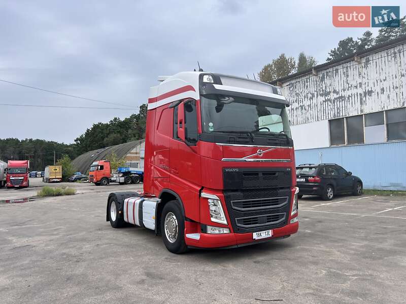 Тягач Volvo FH 13 2018 в Киеве фото 3 Тягач Volvo FH 13 2018 в Киеве