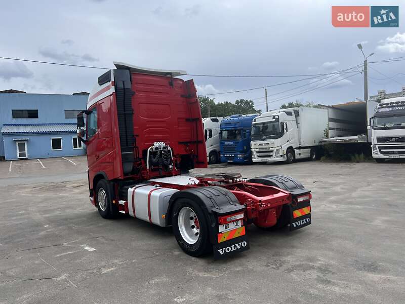 Тягач Volvo FH 13 2018 в Киеве фото 6 Тягач Volvo FH 13 2018 в Киеве