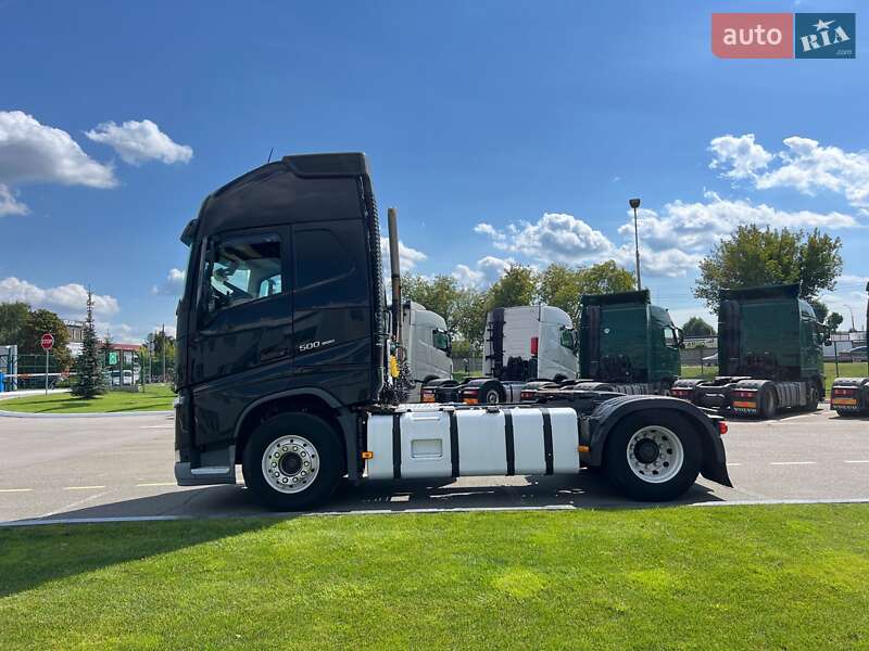 Тягач Volvo FH 13 2016 в Киеве