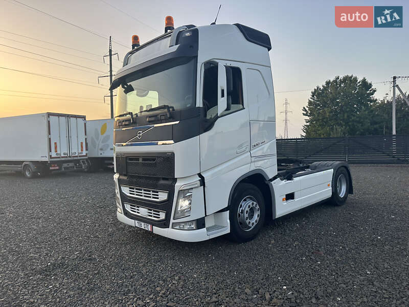 Тягач Volvo FH 13 2016 в Луцке