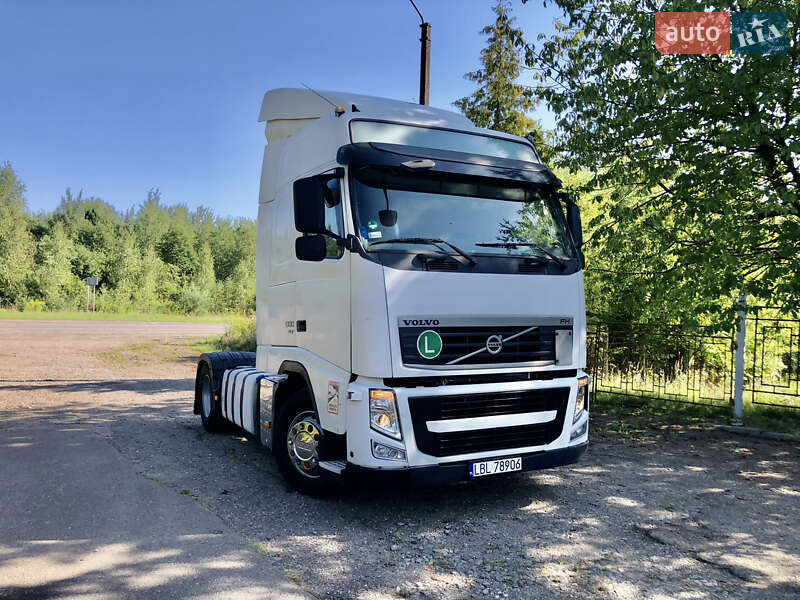 Тягач Volvo FH 13 2013 в Дрогобыче фото 2 Тягач Volvo FH 13 2013 в Дрогобыче
