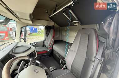Тягач Volvo FH 13 2013 в 
