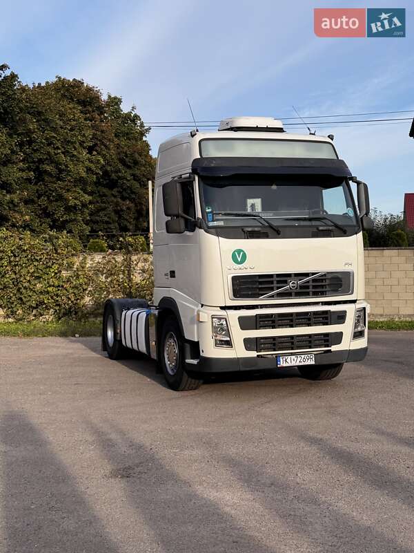 Тягач Volvo FH 13 2008 в Рівному