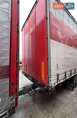 Тентованый Volvo FH 13 2012 в 
