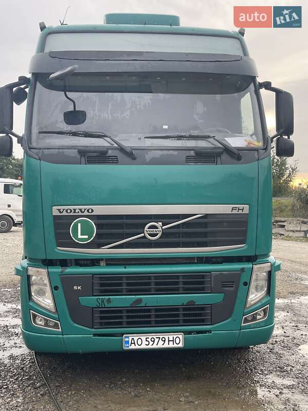 Тягач Volvo FH 13 2011 в Тячеве