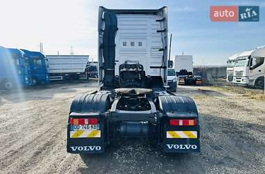 Тягач Volvo FH 13 2010 в 