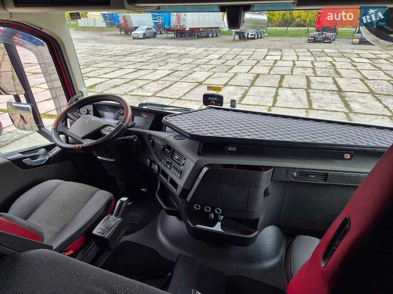 Тягач Volvo FH 13 2018 в Львові