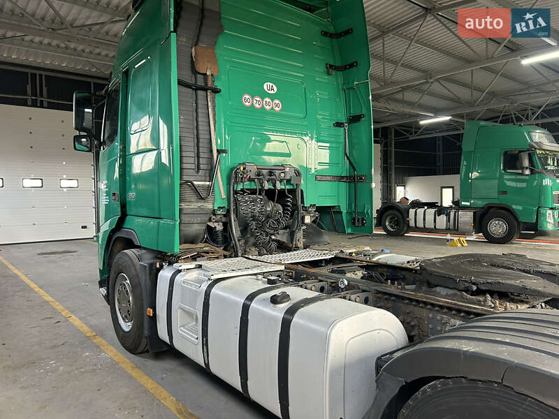 Тягач Volvo FH 13 2012 в Мукачевому