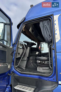 Тягач Volvo FH 13 2010 в 