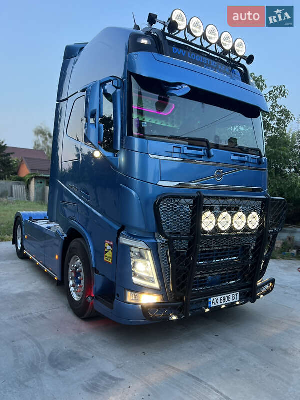 Тягач Volvo FH 13 2018 в Дніпрі фото 9 Тягач Volvo FH 13 2018 в Дніпрі